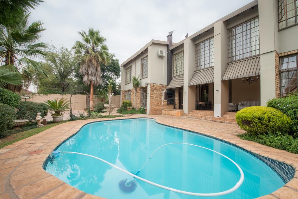 Sunset Manor Guest House Potchefstroom Luaran gambar